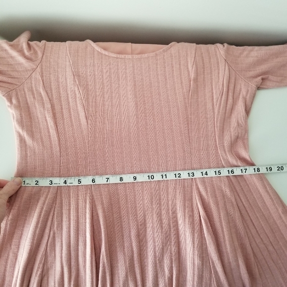Torrid Pink Fit and Flare 3/4 Sleeve Ribbed Skater Dress Size 1 - Picture 12 of 12